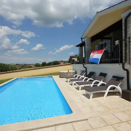 Relax - Vinova Loza Vižinada